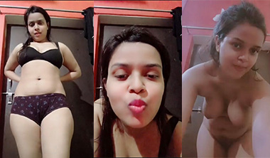 Horny Girl Showing And Fingering Her Pussy Hard Sex